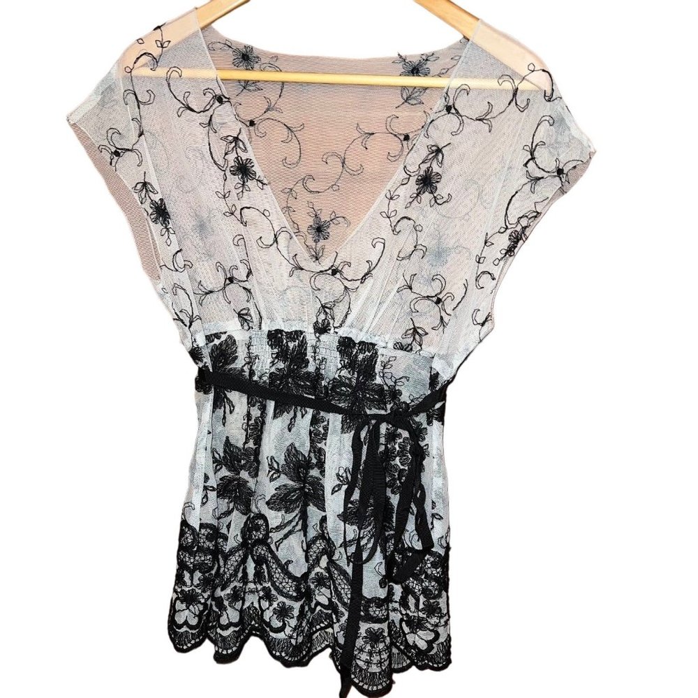 Karen Kane Sheer Blouse V Neck Black Tan Lace Medium